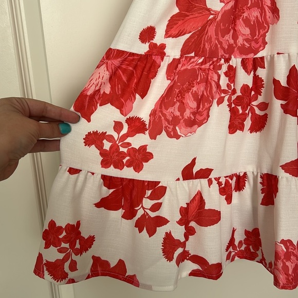 Billy J Red White Floral Tiered Mini Dress - Picture 2 of 5
